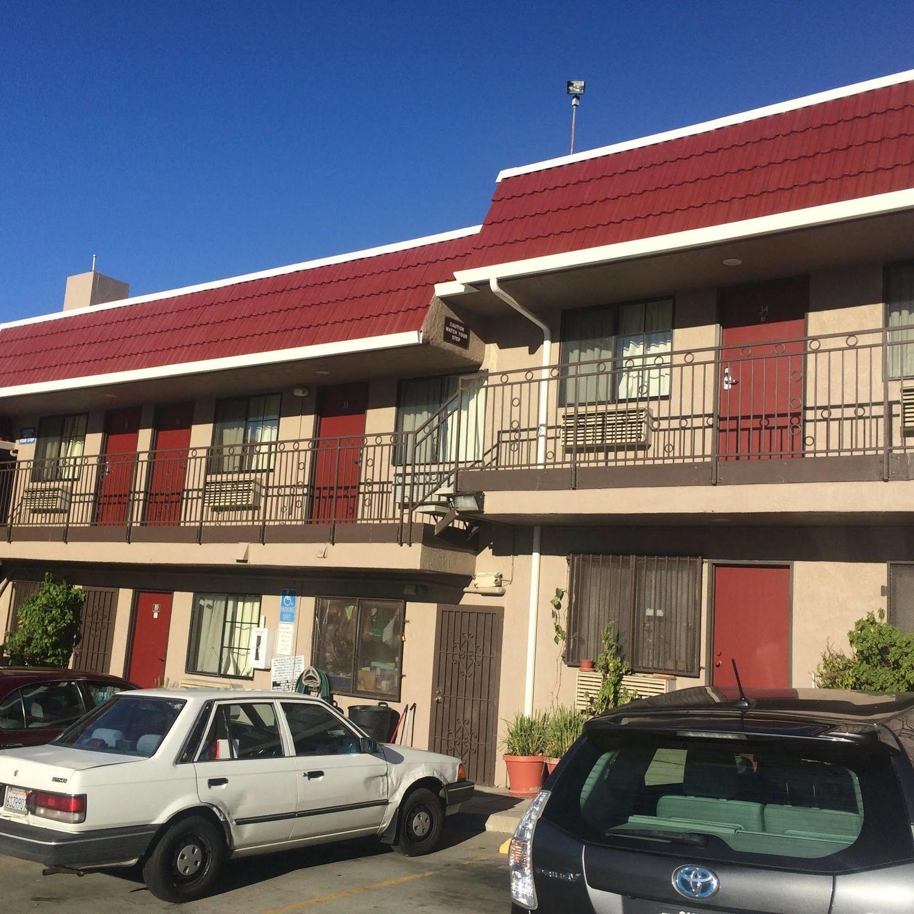 Crown Lodge Motel Oakland Exteriér fotografie