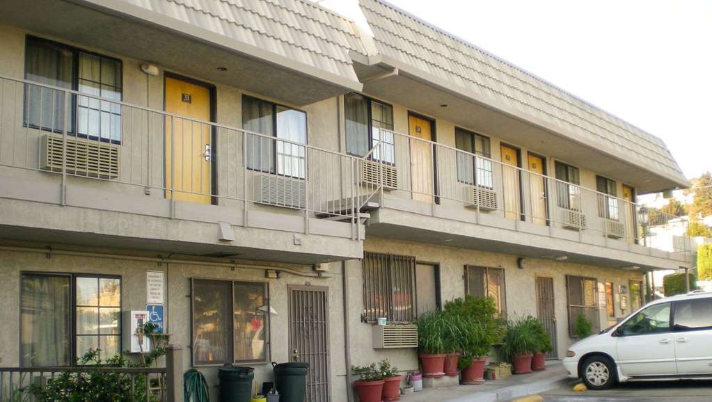 Crown Lodge Motel Oakland Exteriér fotografie